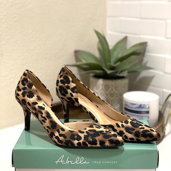 ABELLA Leopard Satine 2 Pump - Picture 1 of 6